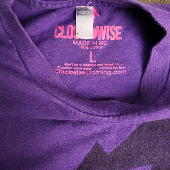 Vintage Y2K! Purple "Who's the Boss" Tee, Men's Large - Picture 5 of 6